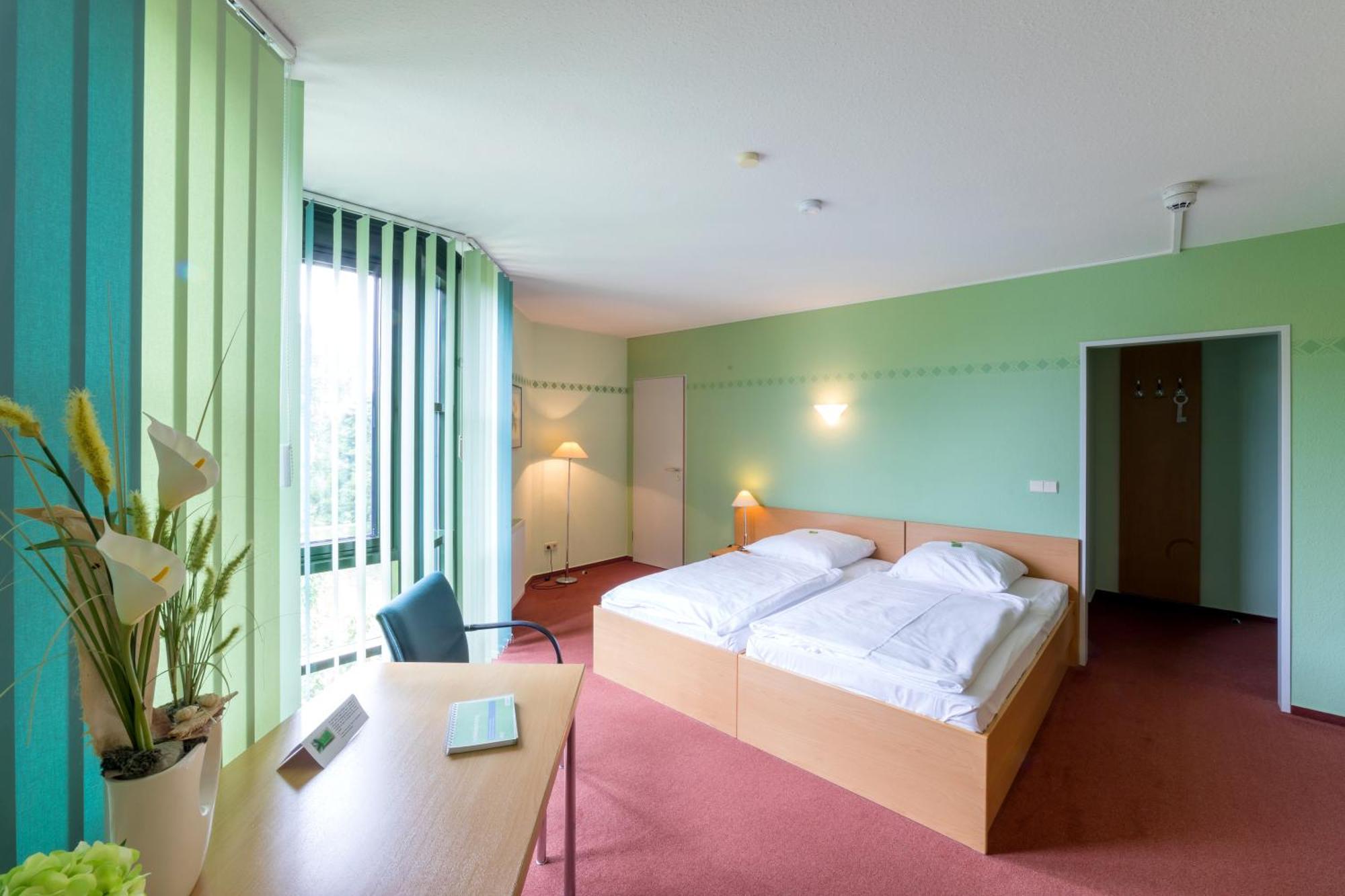 Leag Konferenzcenter Schulungs- Und Tagungshotel Im Spreewald Люббенау Экстерьер фото