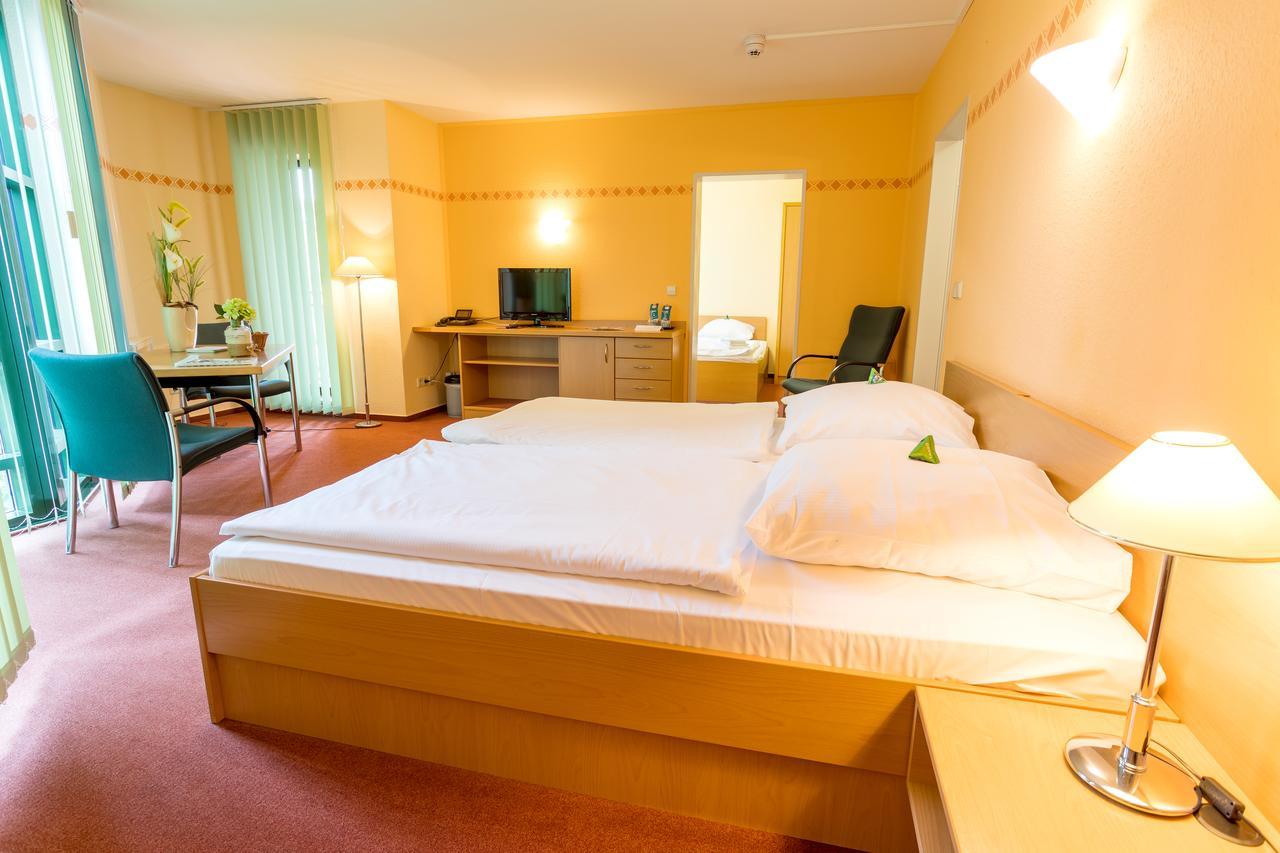 Leag Konferenzcenter Schulungs- Und Tagungshotel Im Spreewald Люббенау Экстерьер фото