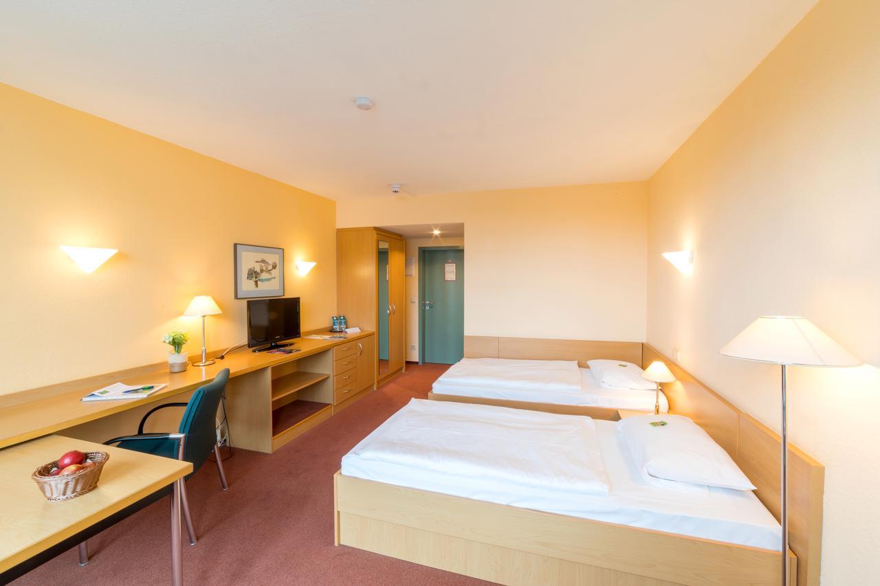 Leag Konferenzcenter Schulungs- Und Tagungshotel Im Spreewald Люббенау Экстерьер фото